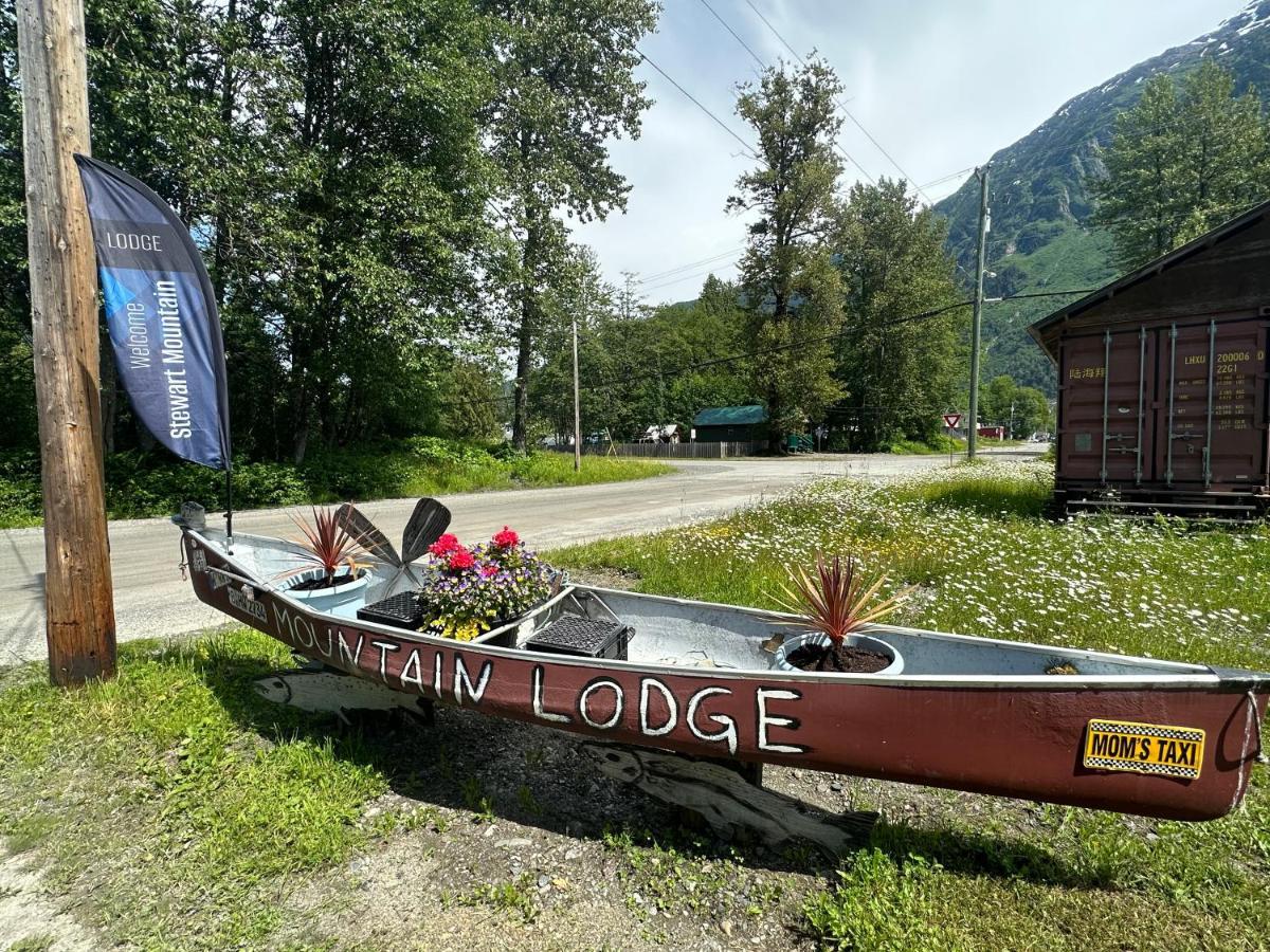 Stewart Mountain Lodge Екстериор снимка
