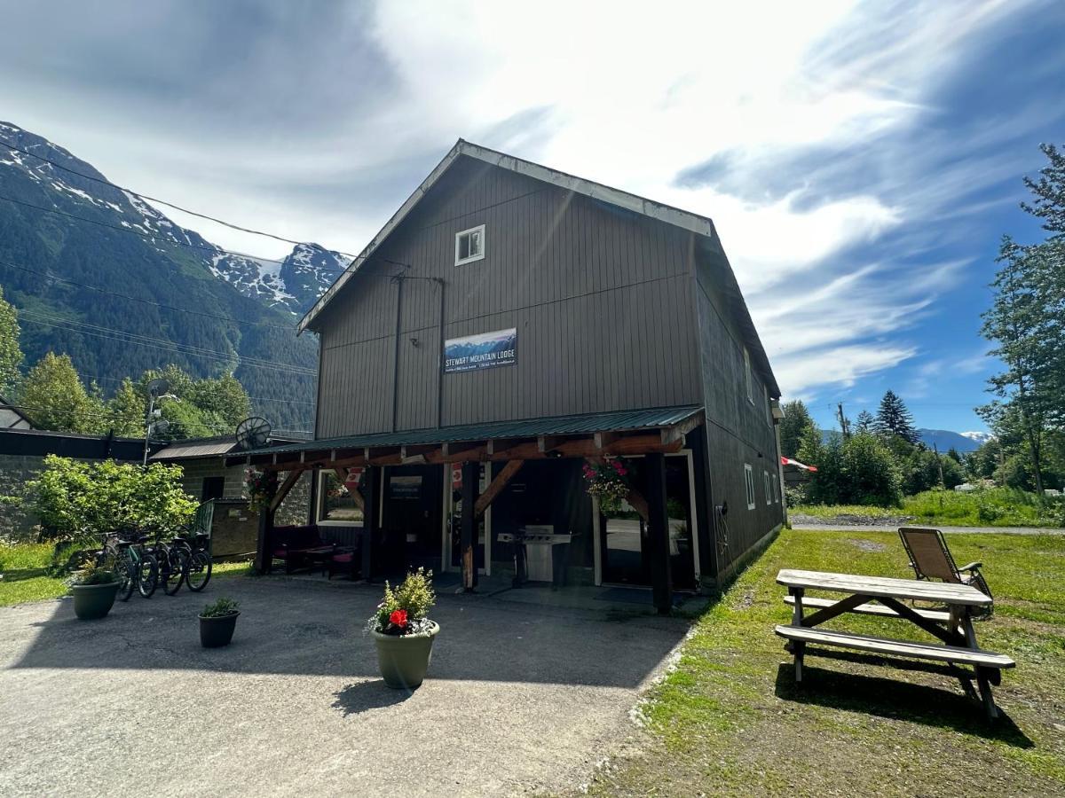 Stewart Mountain Lodge Екстериор снимка